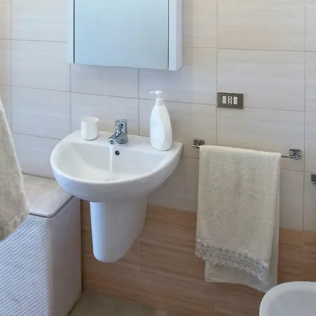 Daire La Casa Nell'acqua